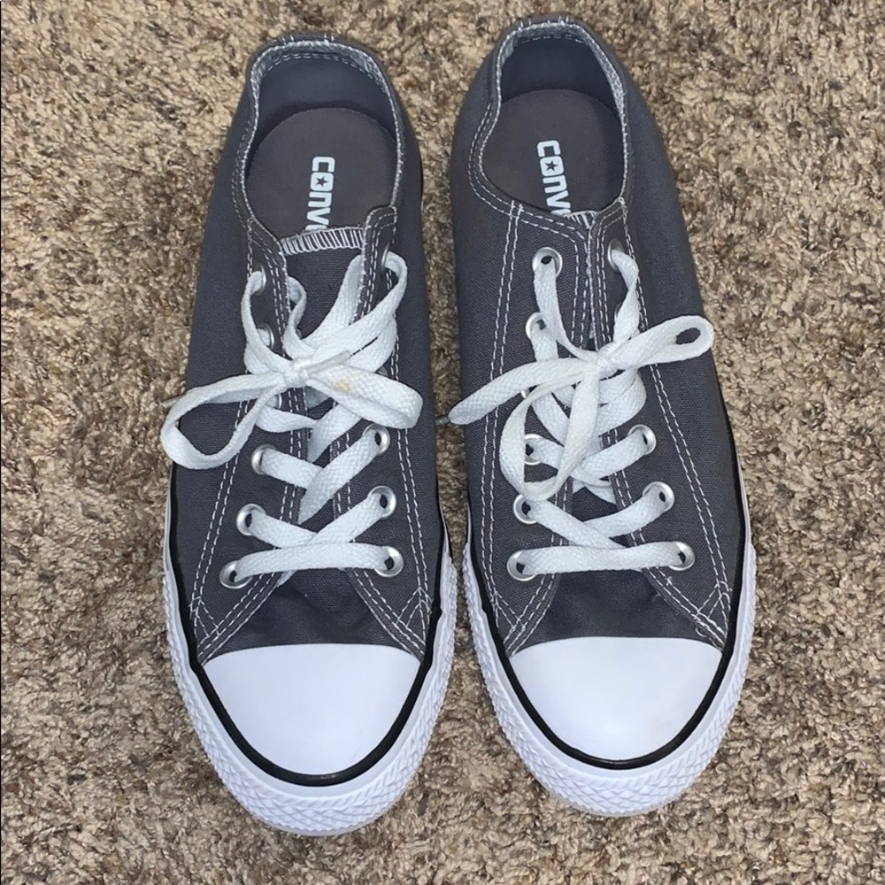 Grey converse all star shoes